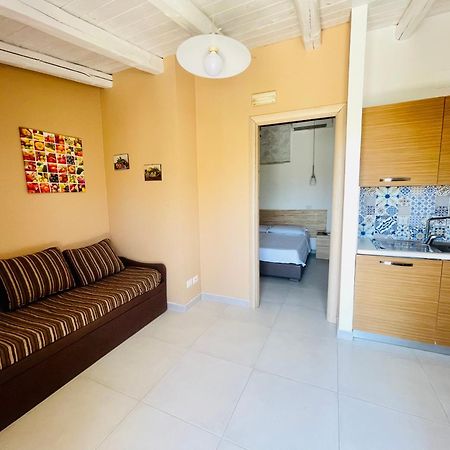 Bed and Breakfast Borgo Camicia In Barcellona Pozzo di Gotto Exterior foto