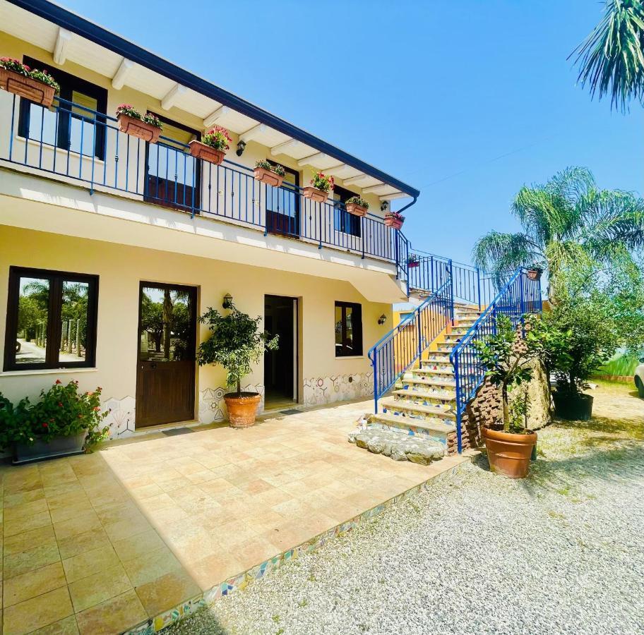 Bed and Breakfast Borgo Camicia In Barcellona Pozzo di Gotto Exterior foto