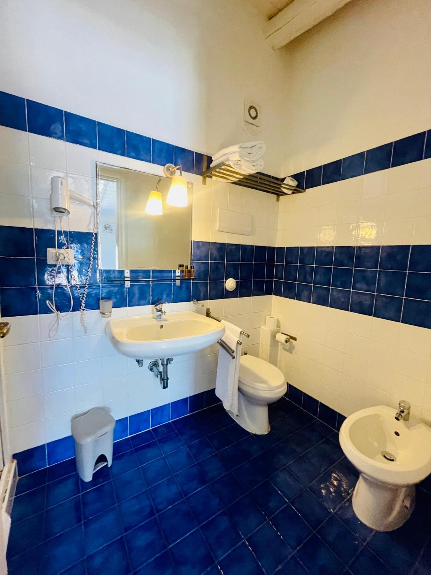 Bed and Breakfast Borgo Camicia In Barcellona Pozzo di Gotto Zimmer foto